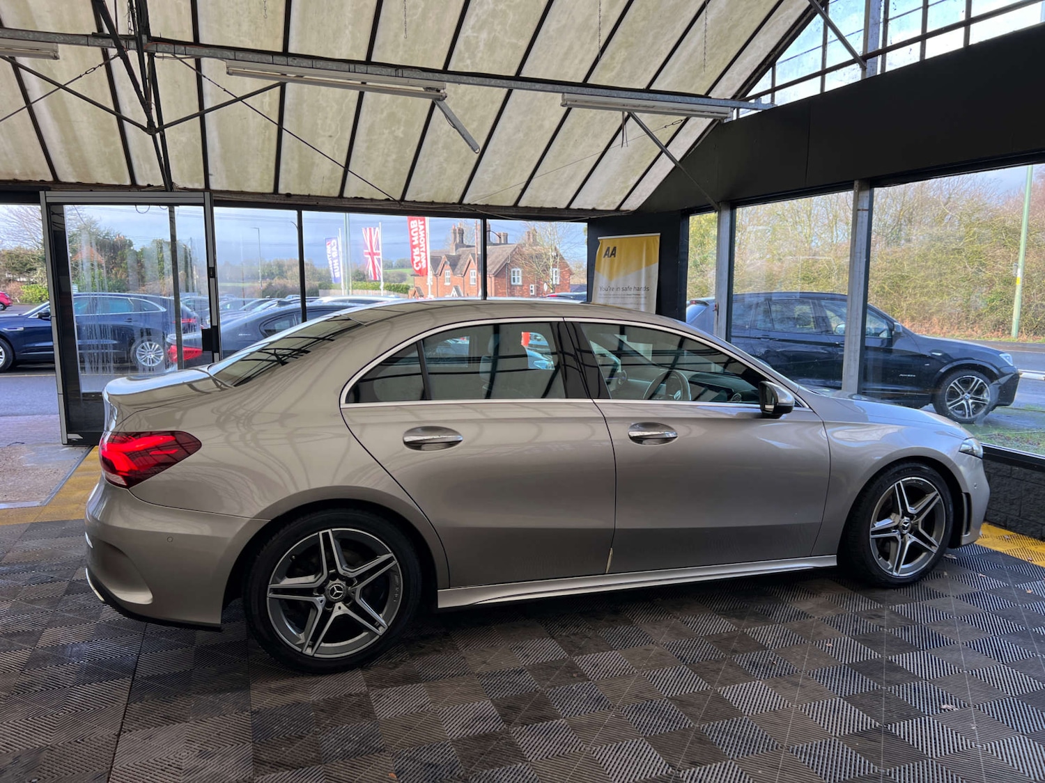 Used Mercedes-Benz A-Class 2019 for sale - 77393351: Photo 9