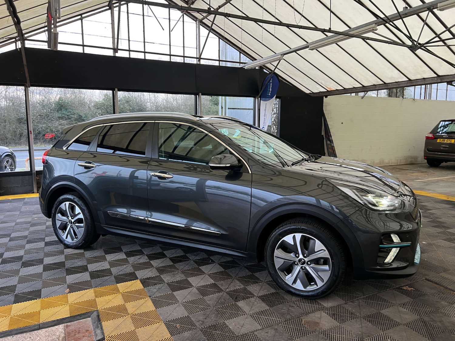 Used Kia Niro 2021 for sale - 77409784: Photo 3