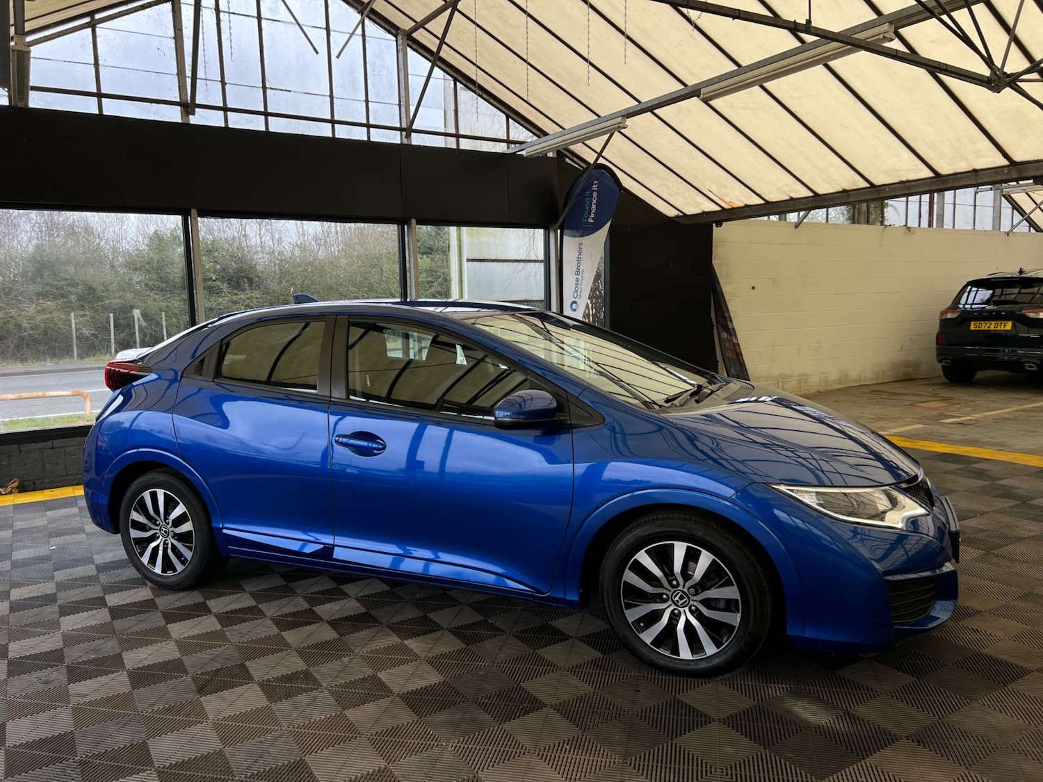 Used Honda Civic 2016 for sale - 77494185: Photo 2