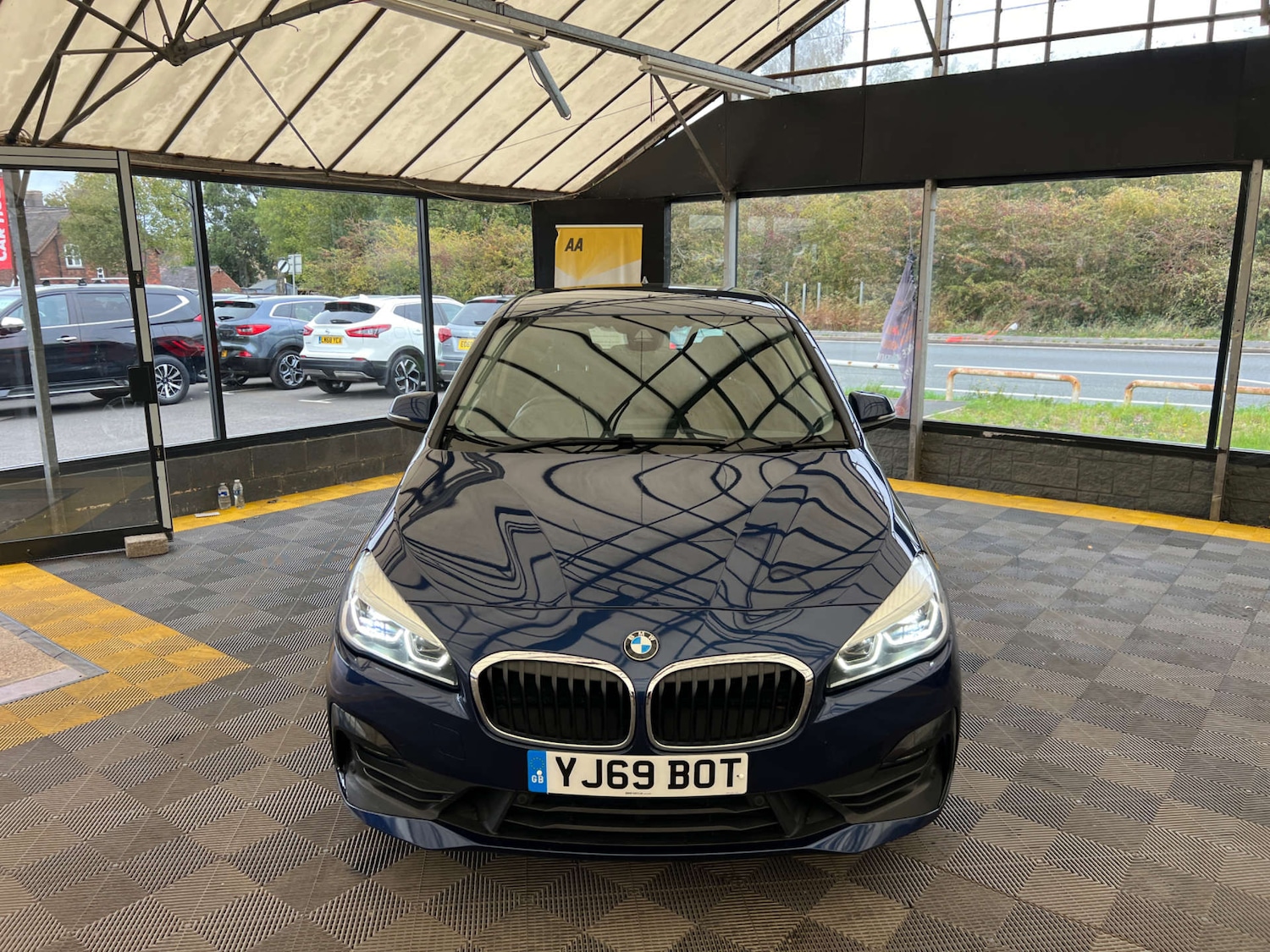 Used BMW 2 Series 2020 for sale - 76601896: Photo 2