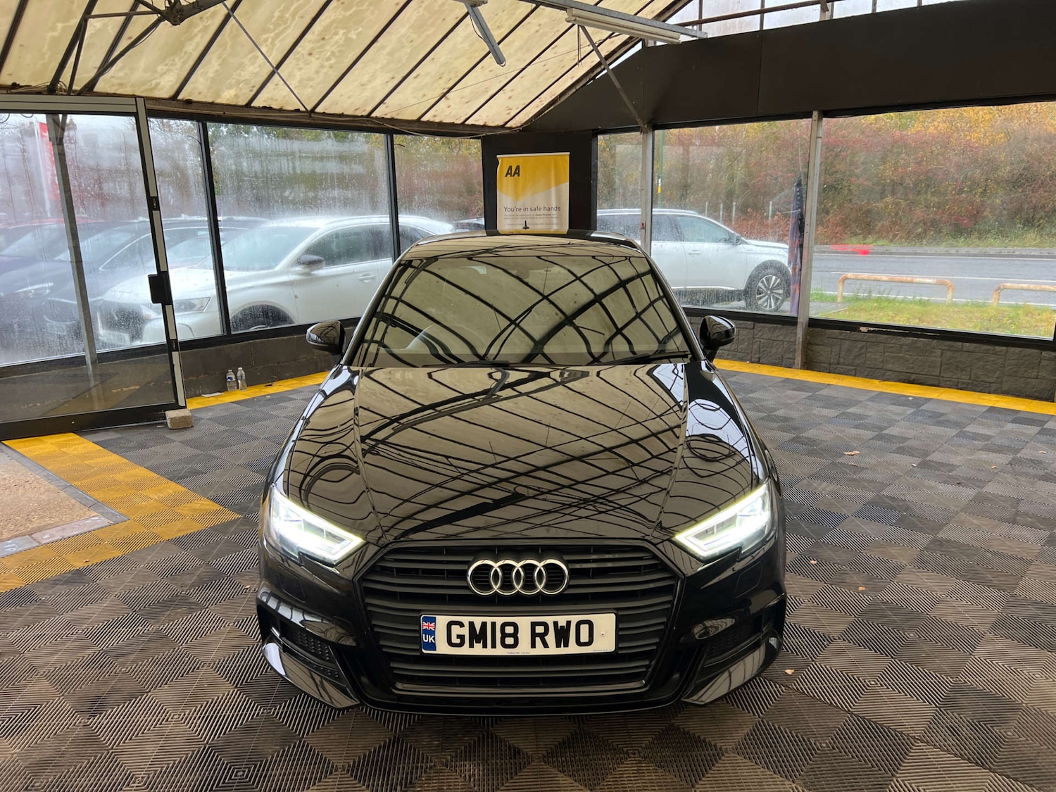 Used Audi A3 2018 for sale - 76541319: Photo 2