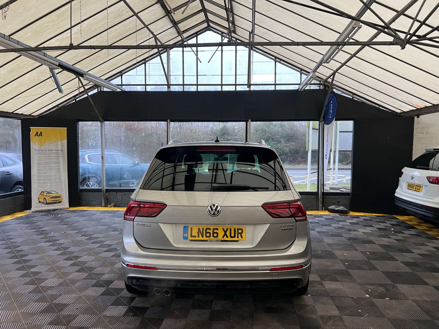 Used Volkswagen Tiguan 2016 for sale - 77038513: Photo 6