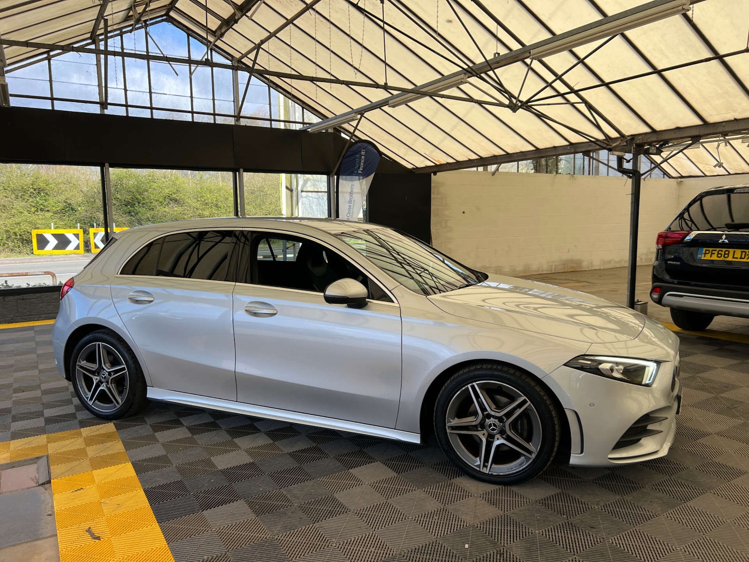 Used Mercedes-Benz A-Class 2020 for sale - 78070966: Photo 3