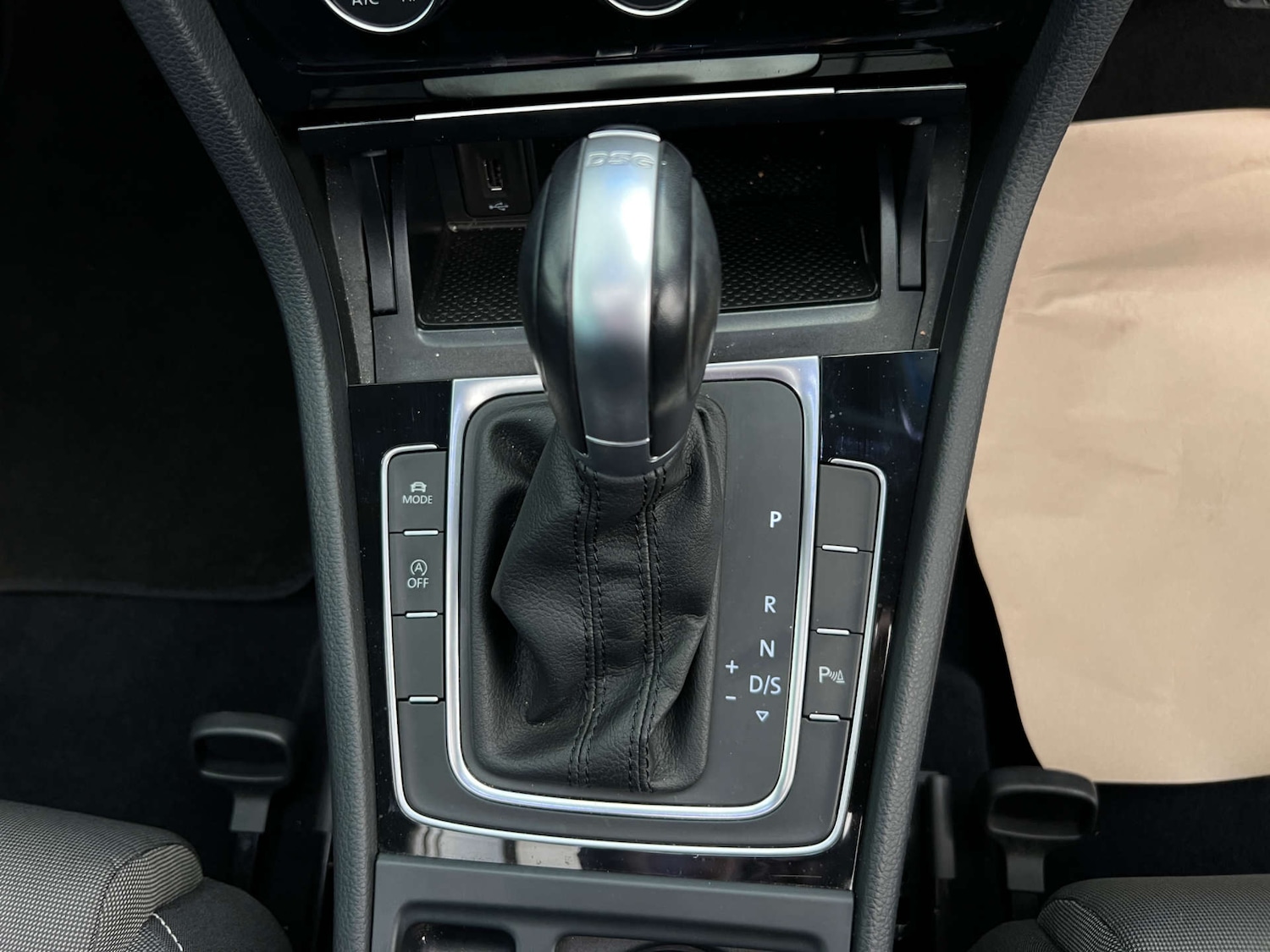 Used Volkswagen Golf 2016 for sale - 77721678: Photo 19