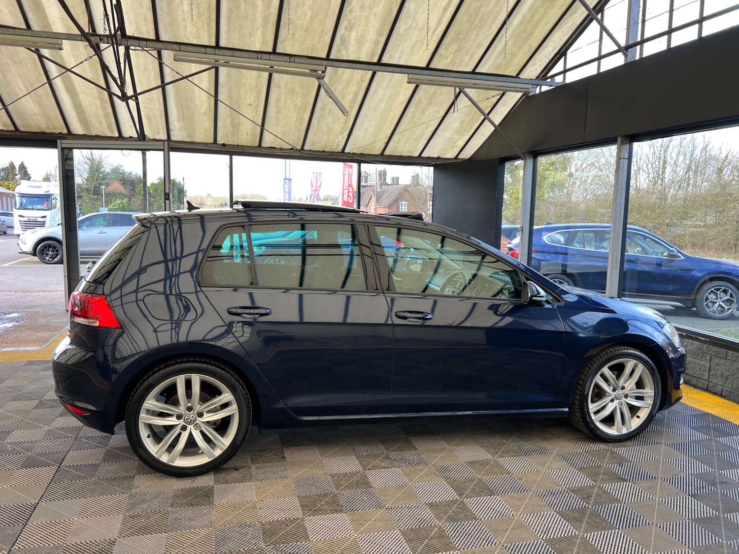 Used Volkswagen Golf 2016 for sale - 77721678: Photo 9