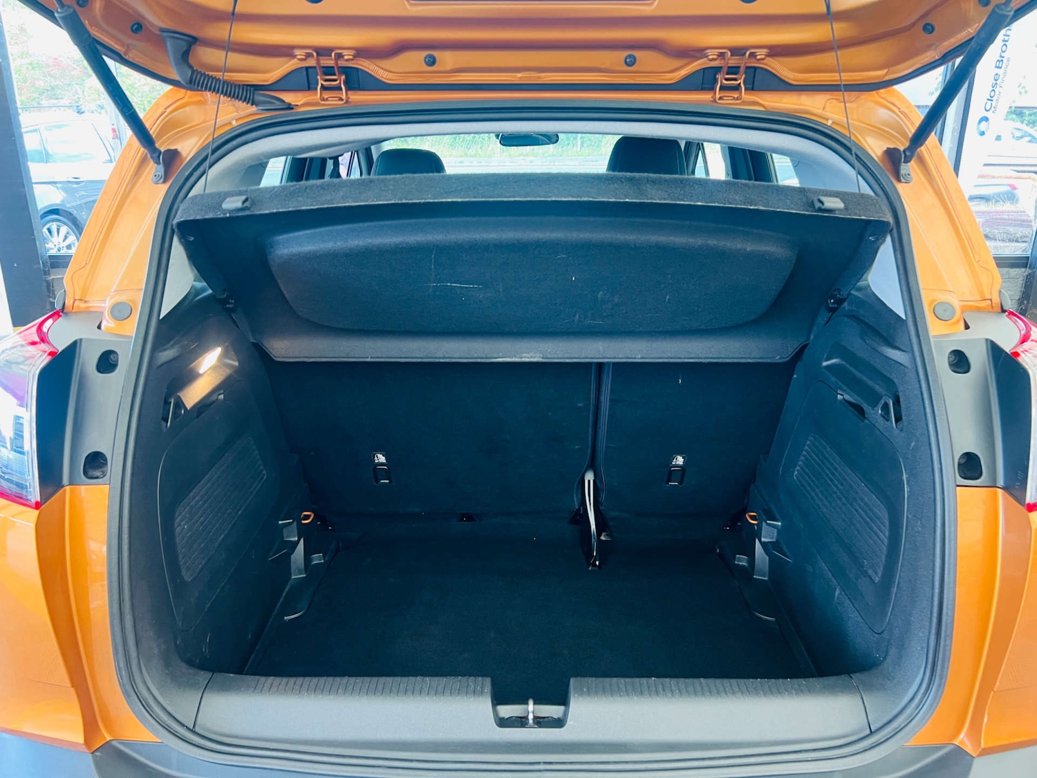 Vehicle 28