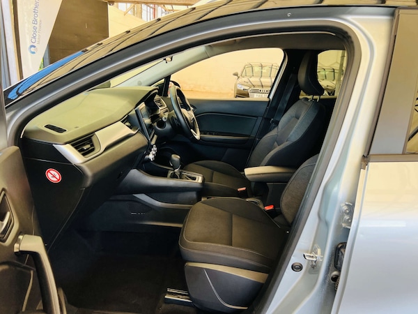 Used Renault Captur 2021 for sale - 76277878: Photo 24