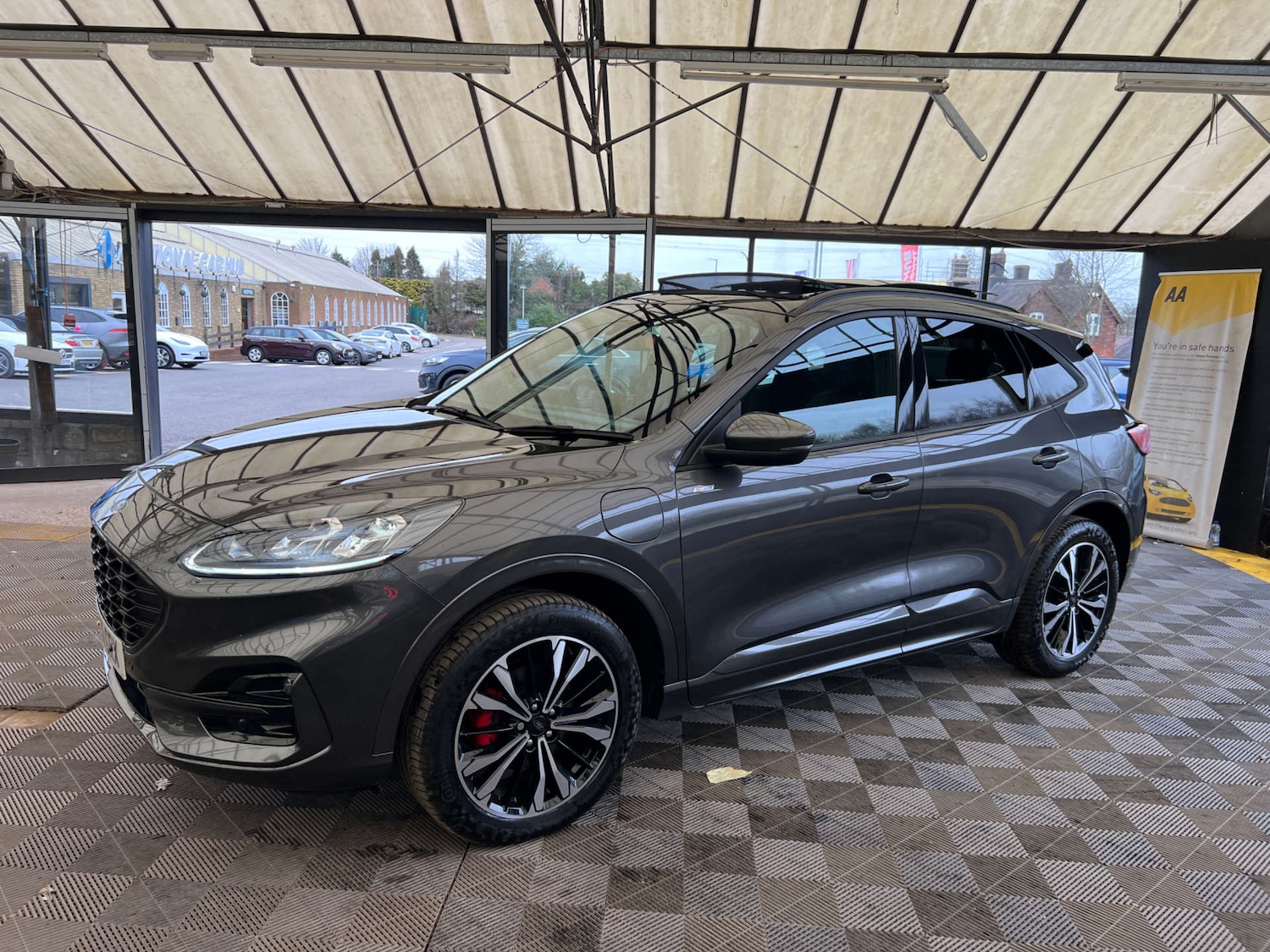 Used Ford Kuga 2022 for sale - 77595686: Photo 5