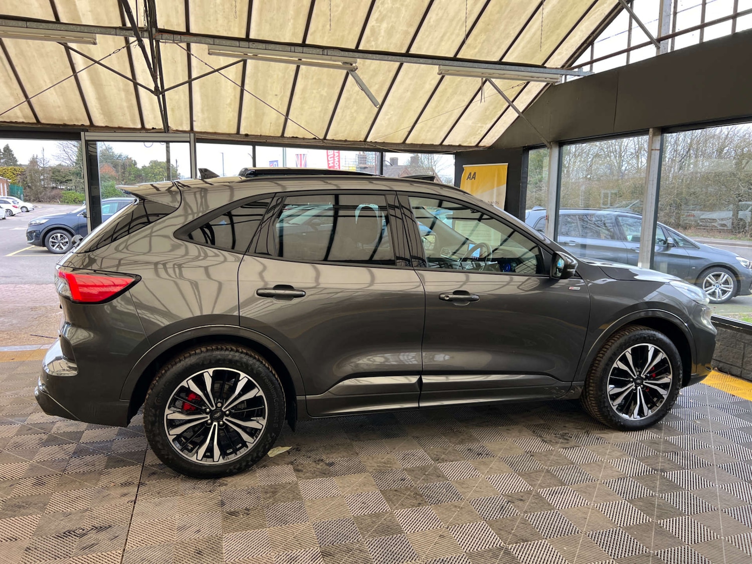 Used Ford Kuga 2022 for sale - 77595686: Photo 9