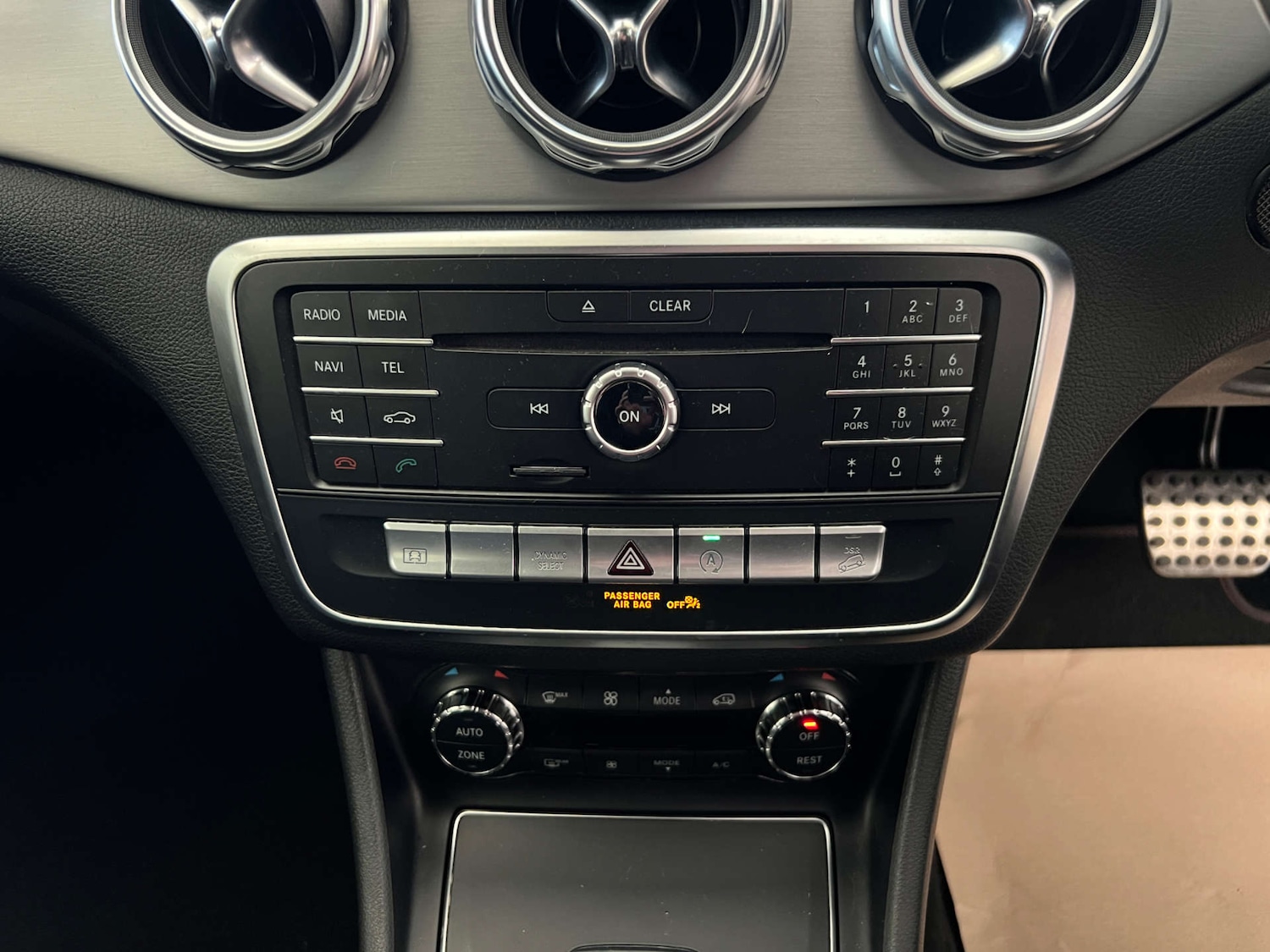 Used Mercedes-Benz GLA 2018 for sale - 77991958: Photo 21