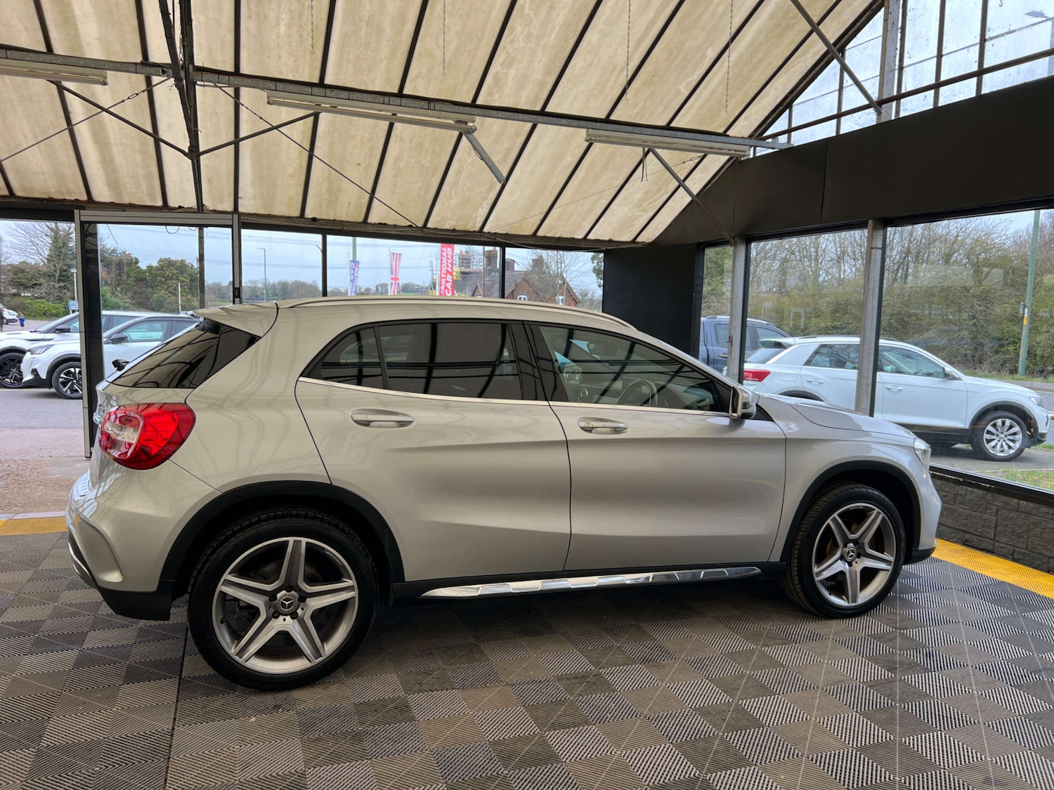 Used Mercedes-Benz GLA 2018 for sale - 77991958: Photo 7
