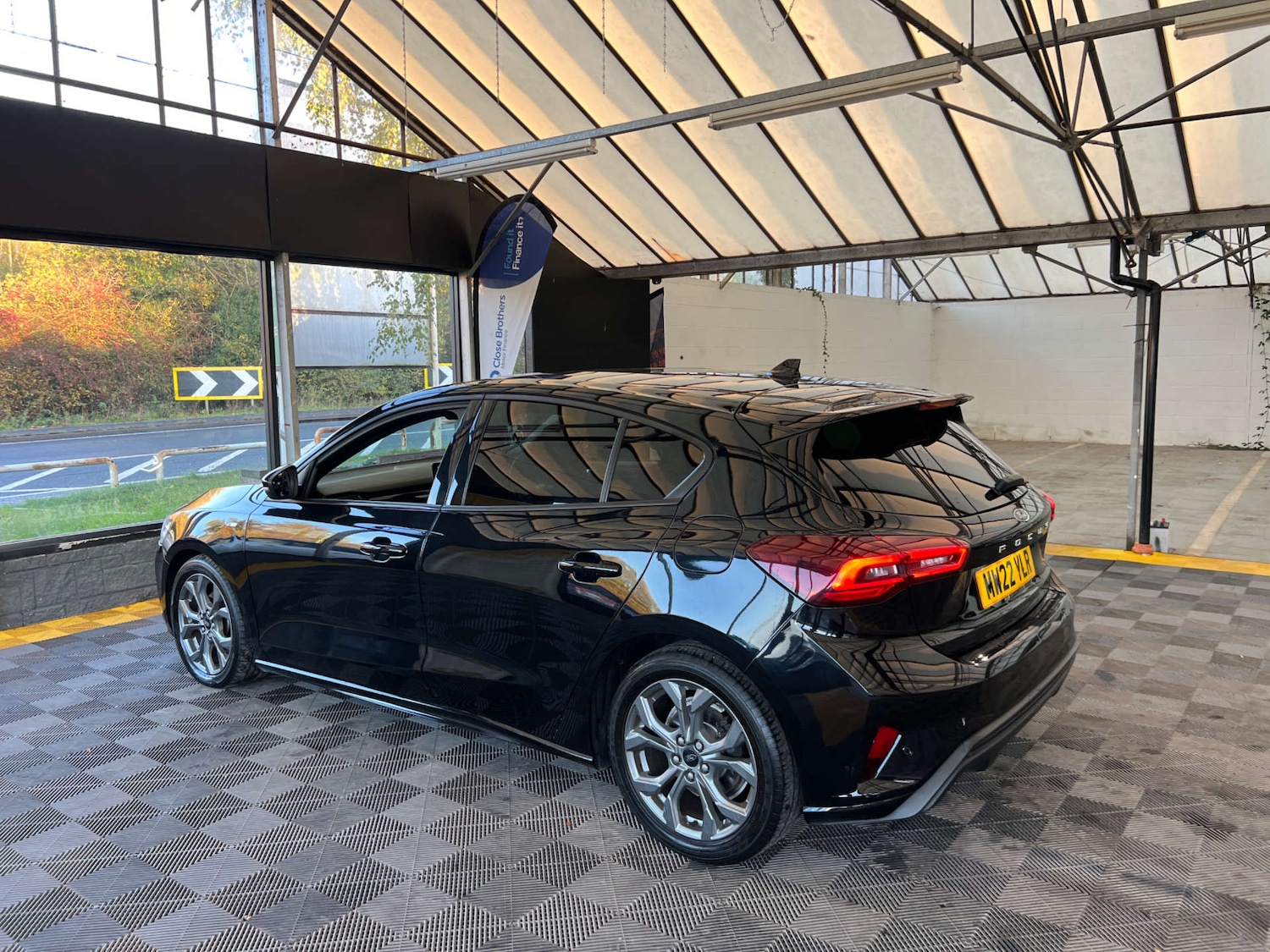 Used Ford Focus 2022 for sale - 77107154: Photo 2