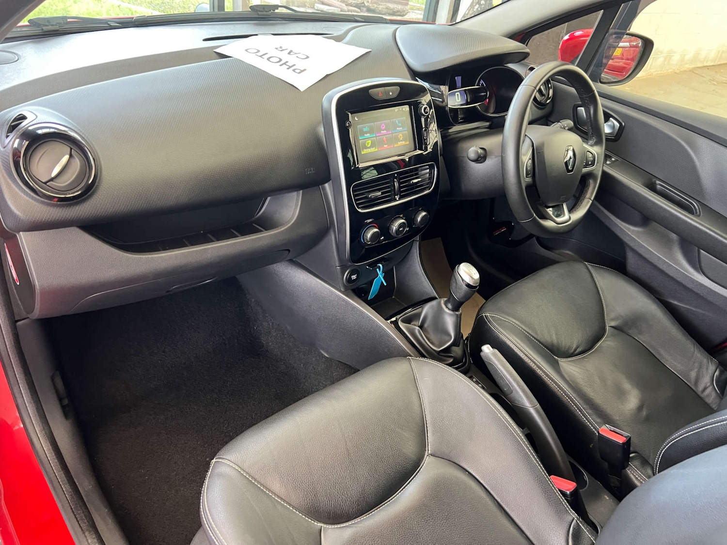 Used Renault Clio 2019 for sale - 76045324: Photo 24