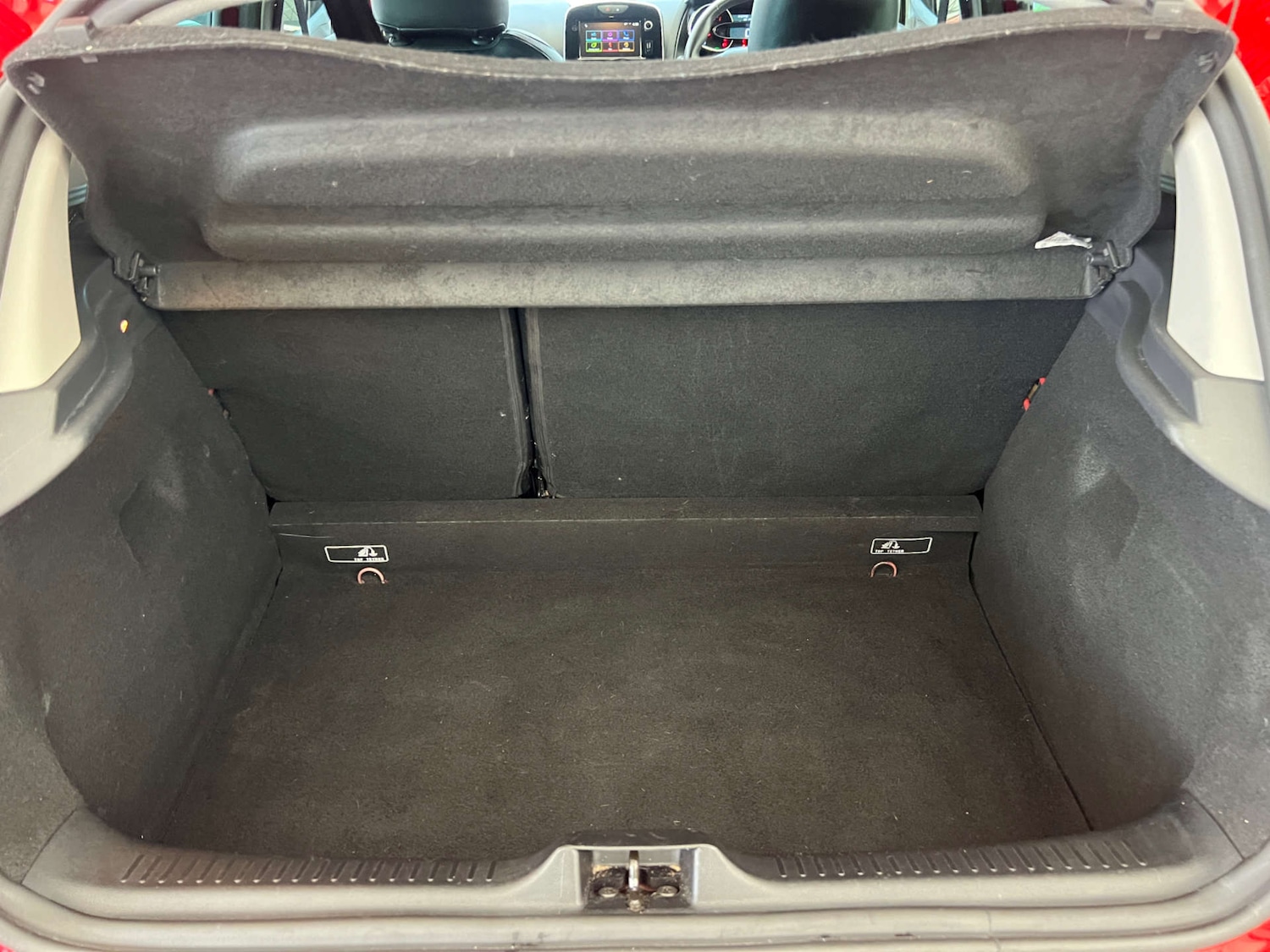 Used Renault Clio 2019 for sale - 76045324: Photo 27