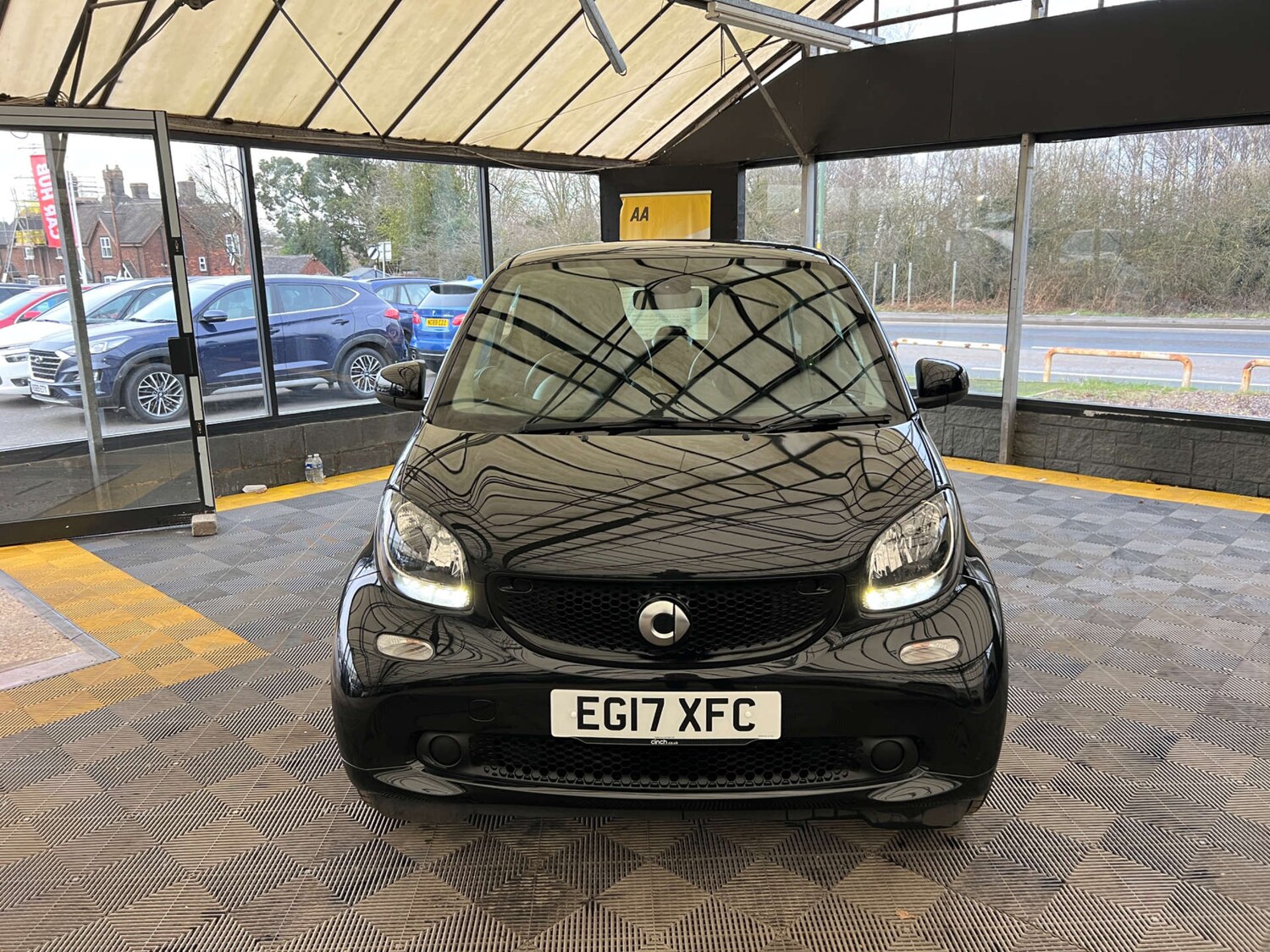 Used smart fortwo 2017 for sale - 77584820: Photo 4