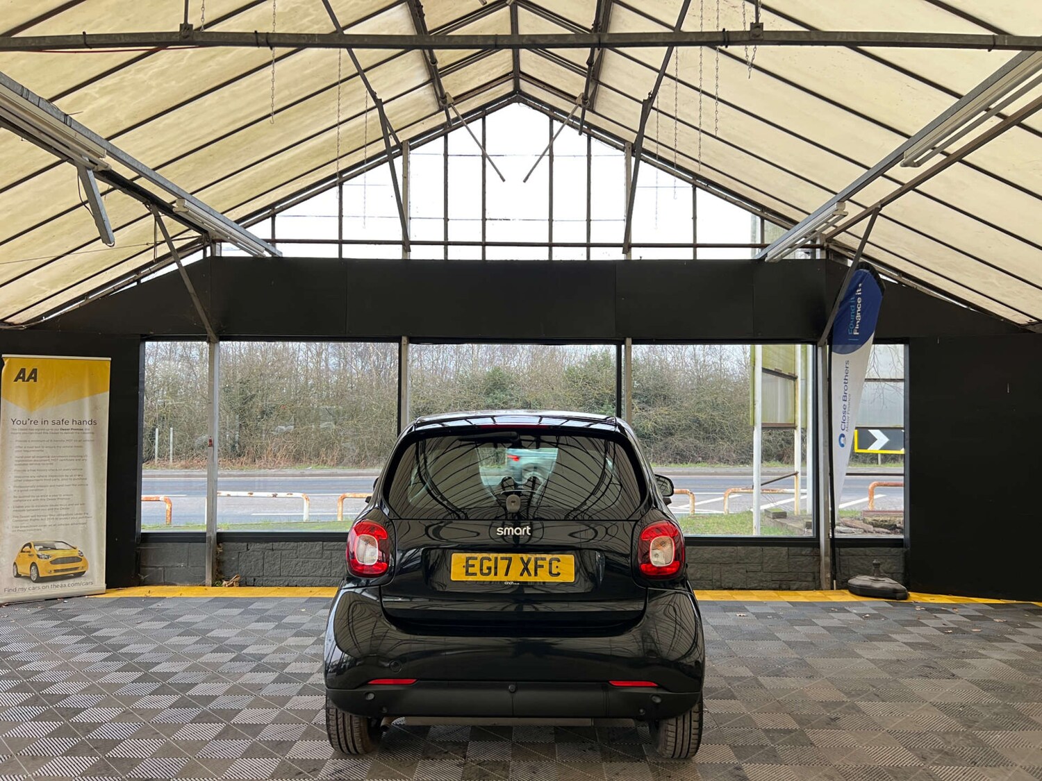 Used smart fortwo 2017 for sale - 77584820: Photo 7