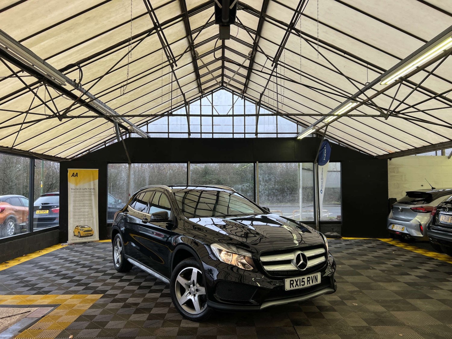 Used Mercedes-Benz GLA 2015 for sale - 77282428: Photo 1