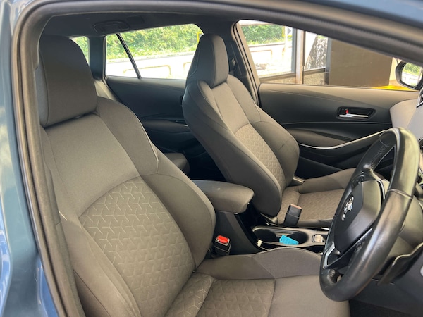 Used Toyota Corolla 2021 for sale - 76007330: Photo 12