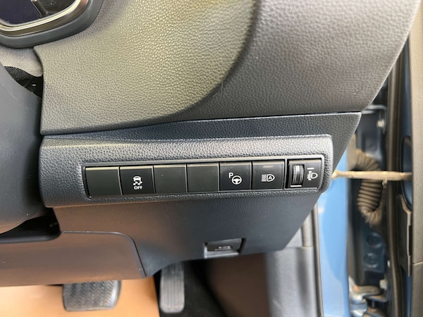 Used Toyota Corolla 2021 for sale - 76007330: Photo 16
