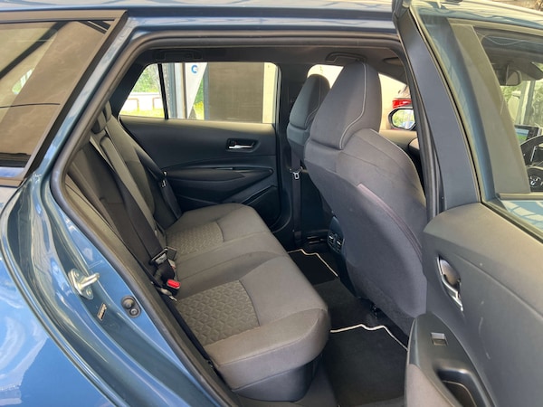 Used Toyota Corolla 2021 for sale - 76007330: Photo 30