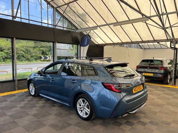 Used Toyota Corolla 2021 for sale - 76007330: Photo 6
