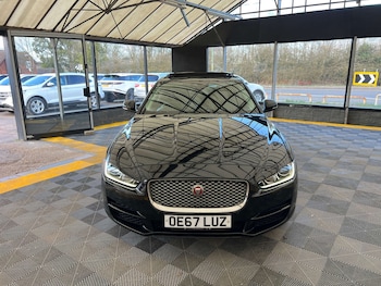 Used Jaguar XE 2017 for sale - 78056715: Photo