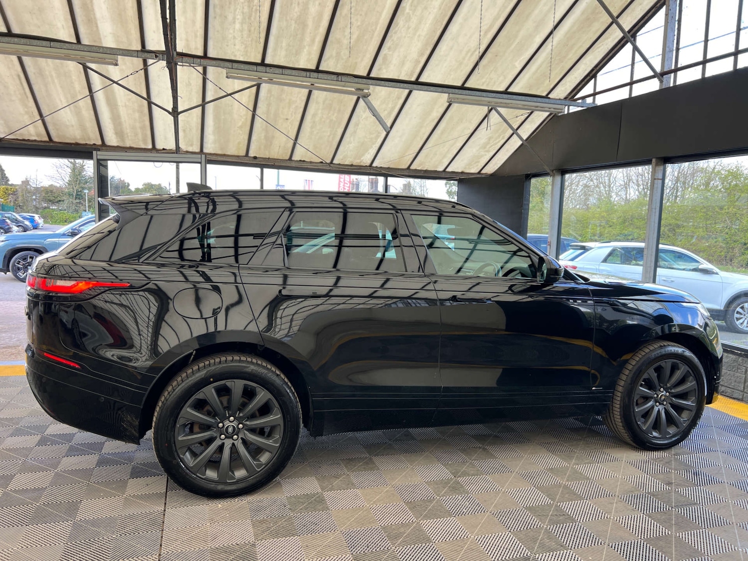 Used Land Rover Range Rover Velar 2020 for sale - 78124686: Photo 9