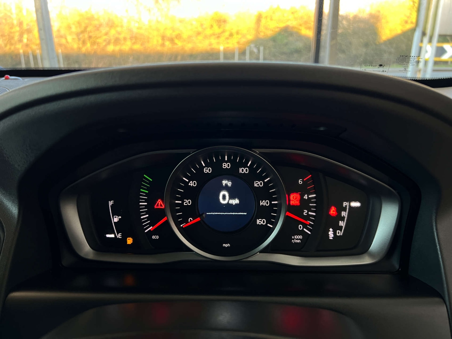 Used Volvo XC60 2017 for sale - 77704367: Photo 11