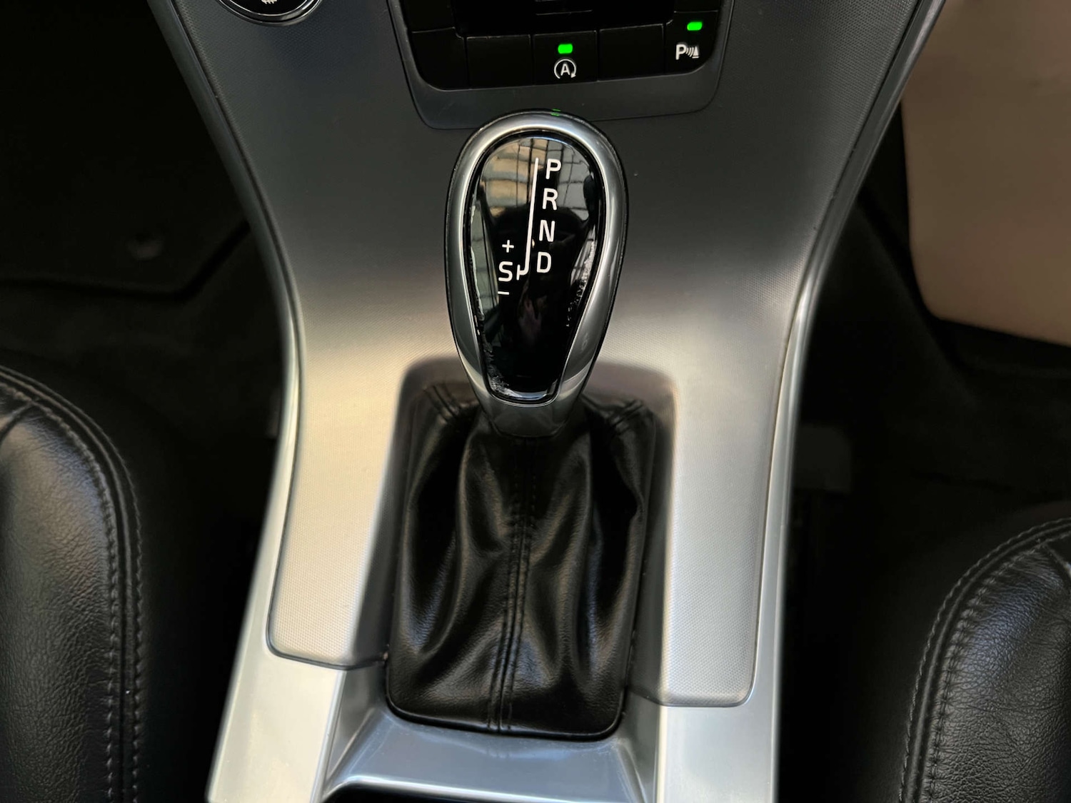 Used Volvo XC60 2017 for sale - 77704367: Photo 19