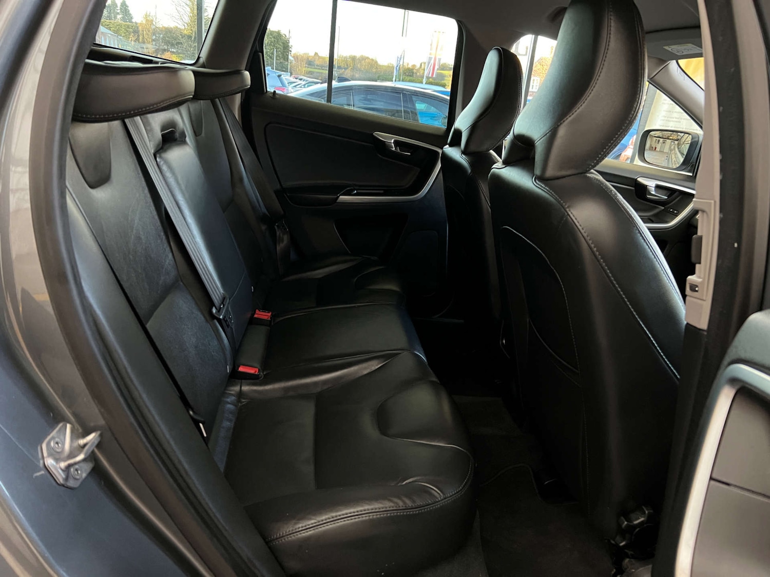 Used Volvo XC60 2017 for sale - 77704367: Photo 21