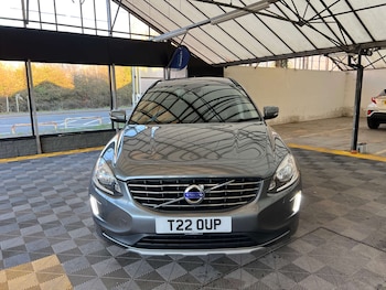 Used Volvo XC60 2017 for sale - 77704367: Photo