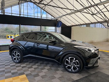Used Toyota C-HR 2018 for sale - 77821678: Photo