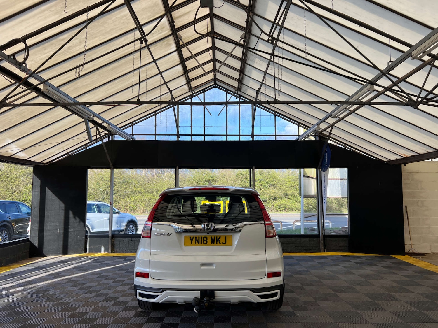 Used Honda CR-V 2018 for sale - 78070969: Photo 8