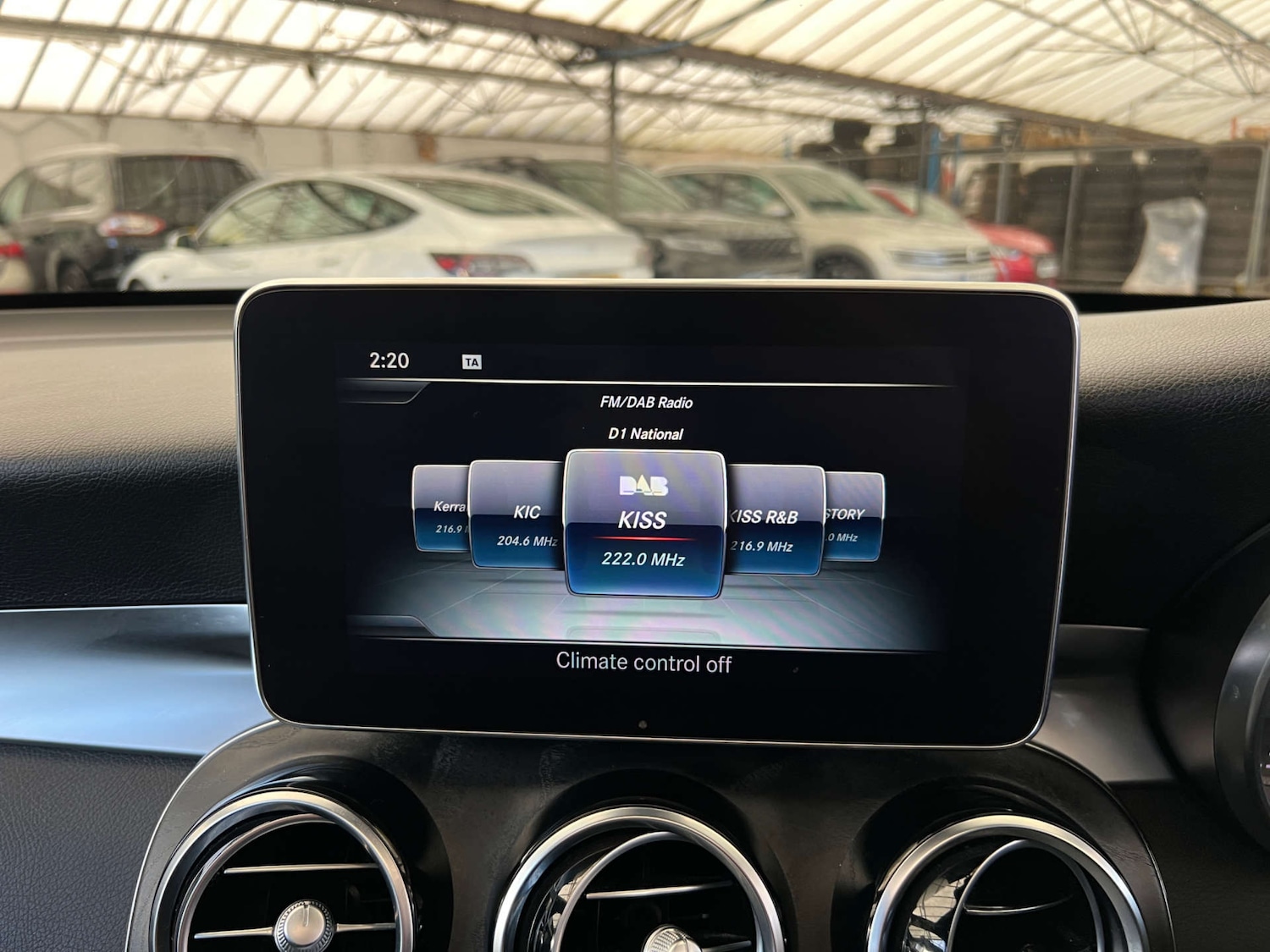 Used Mercedes-Benz GLC 2018 for sale - 77393346: Photo 15