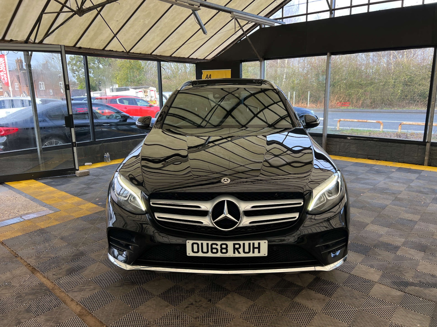 Used Mercedes-Benz GLC 2018 for sale - 77393346: Photo 3