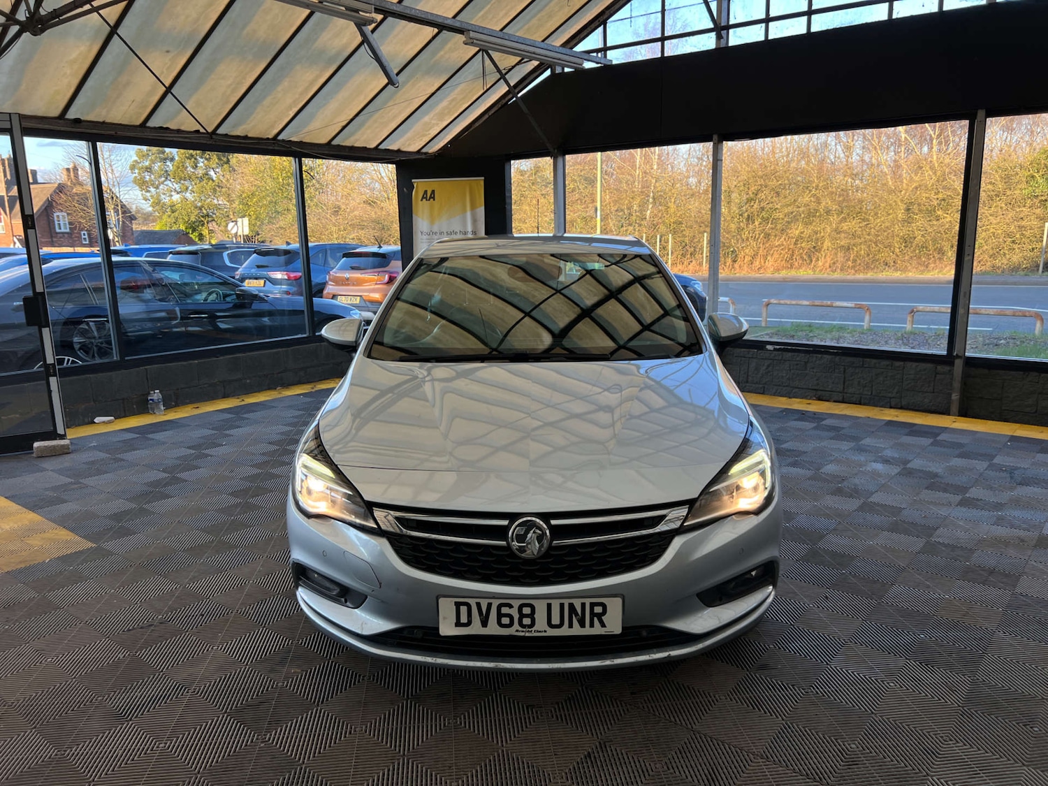 Used Vauxhall Astra 2018 for sale - 77704365: Photo 4