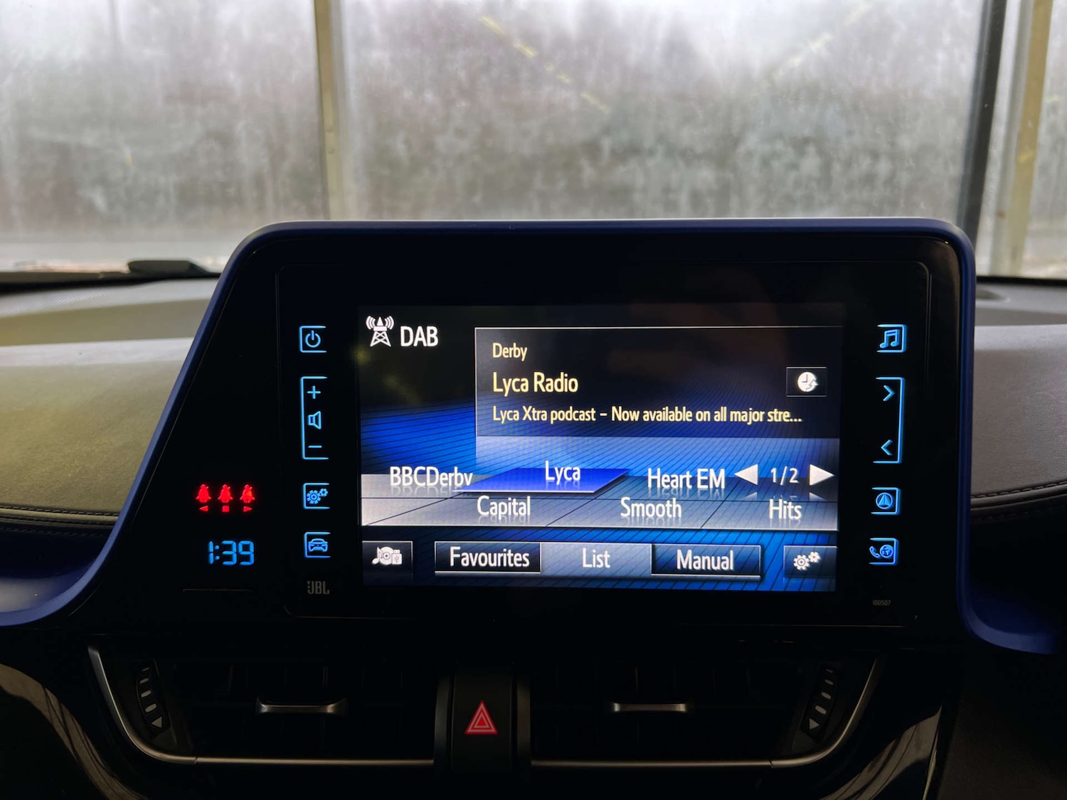 Used Toyota C-HR 2017 for sale - 77452454: Photo 17