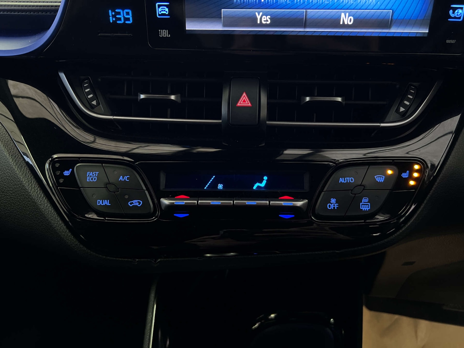 Used Toyota C-HR 2017 for sale - 77452454: Photo 21