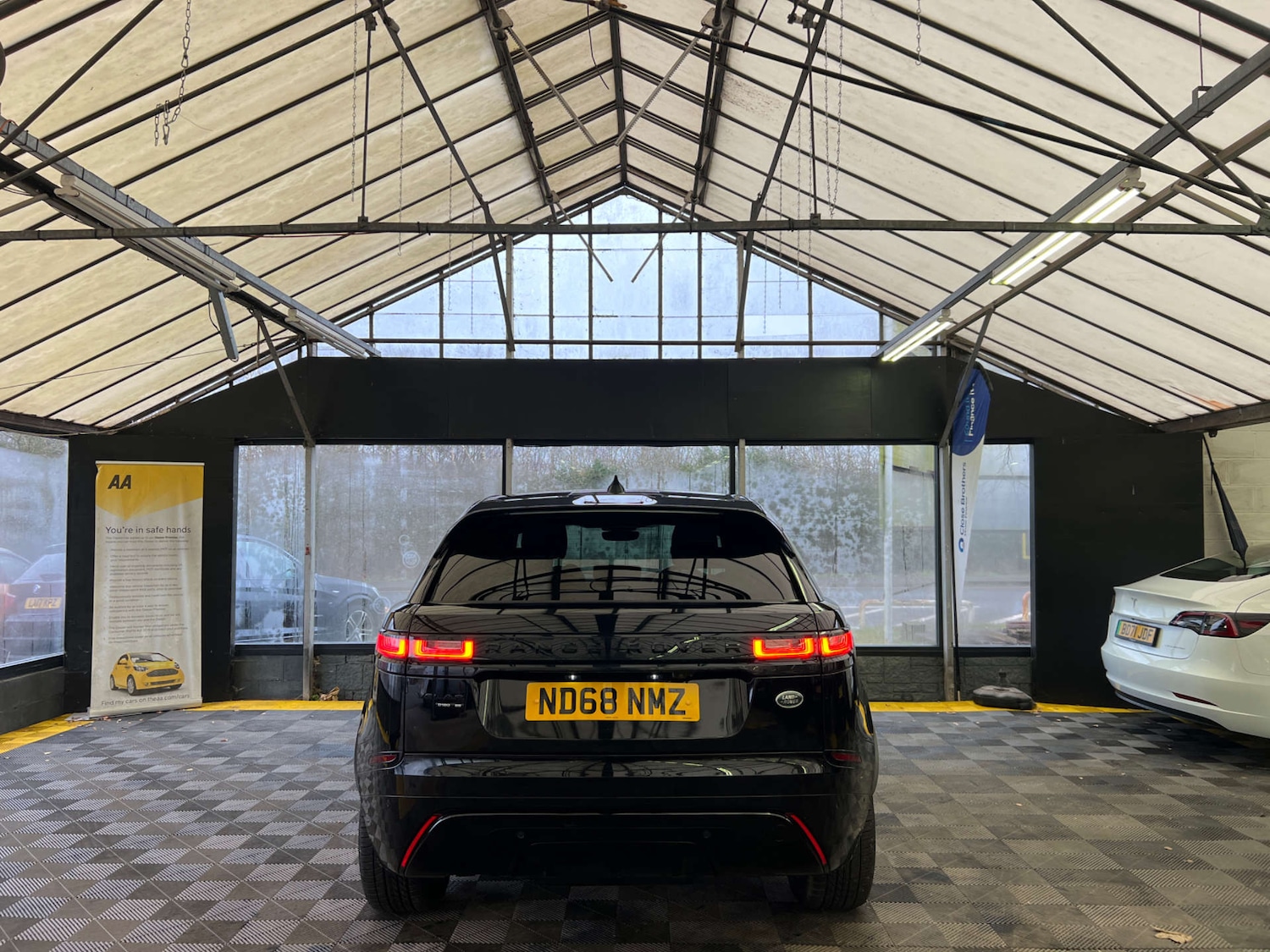 Used Land Rover Range Rover Velar 2018 for sale - 77370956: Photo 8