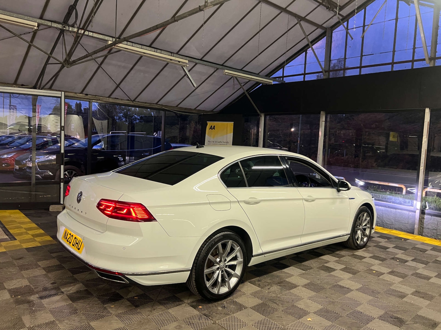 Used Volkswagen Passat 2020 for sale - 76339949: Photo 8