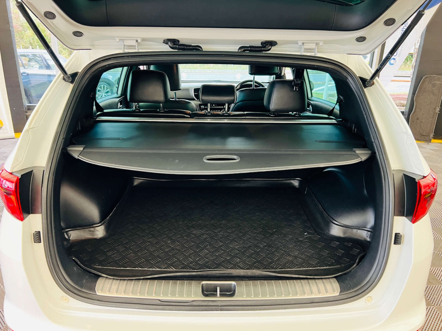 Used Kia Sportage 2018 for sale - 77055542: Photo 33