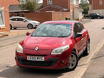Used Renault Megane 2010 for sale - 79328856: Photo