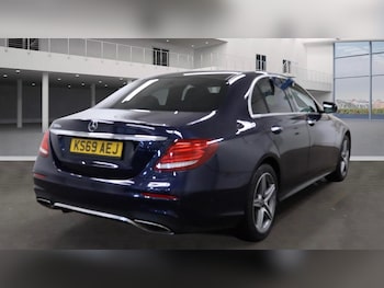 Used Mercedes-Benz E Class 2019 for sale - 76283654: Photo 3
