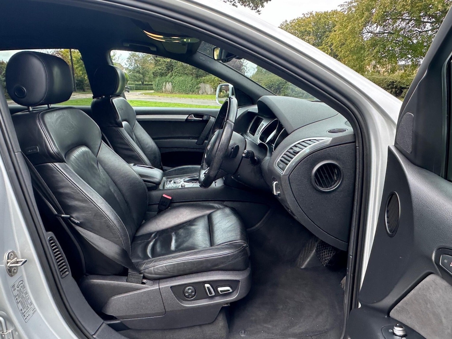 Used Audi Q7 2012 for sale - 77898427: Photo 14