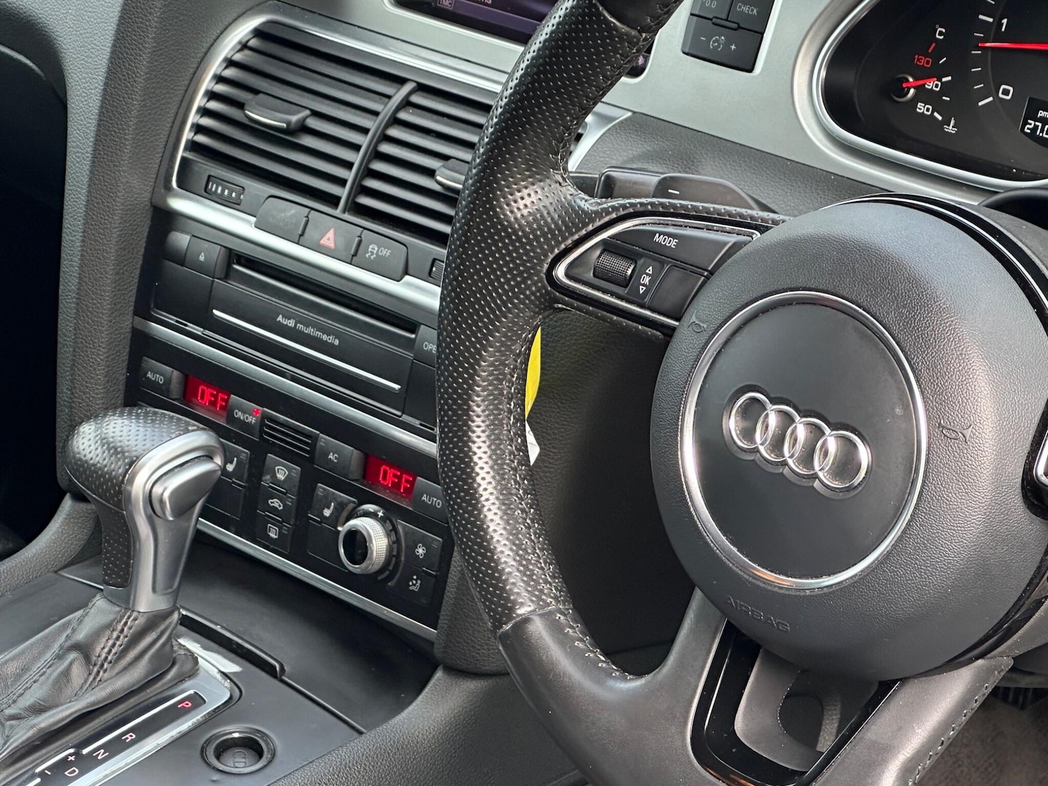 Used Audi Q7 2012 for sale - 77898427: Photo 30