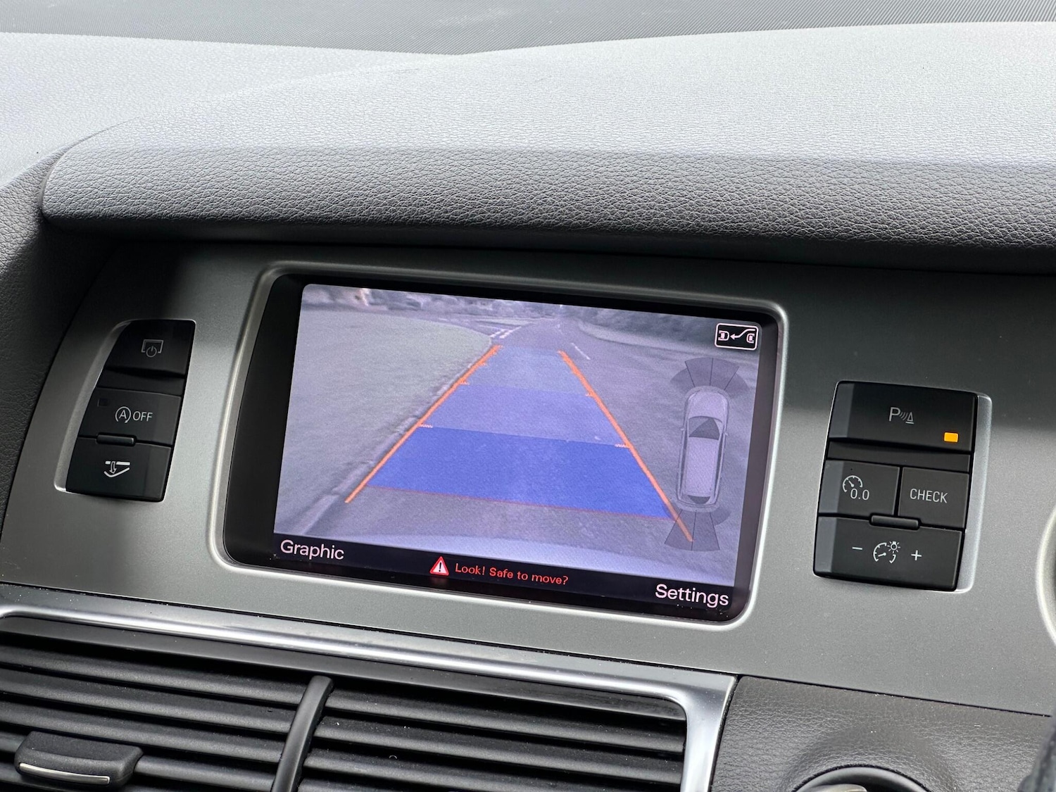 Used Audi Q7 2012 for sale - 77898427: Photo 36