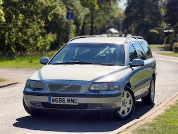 Used Volvo V70 2000 for sale - 78405208: Photo
