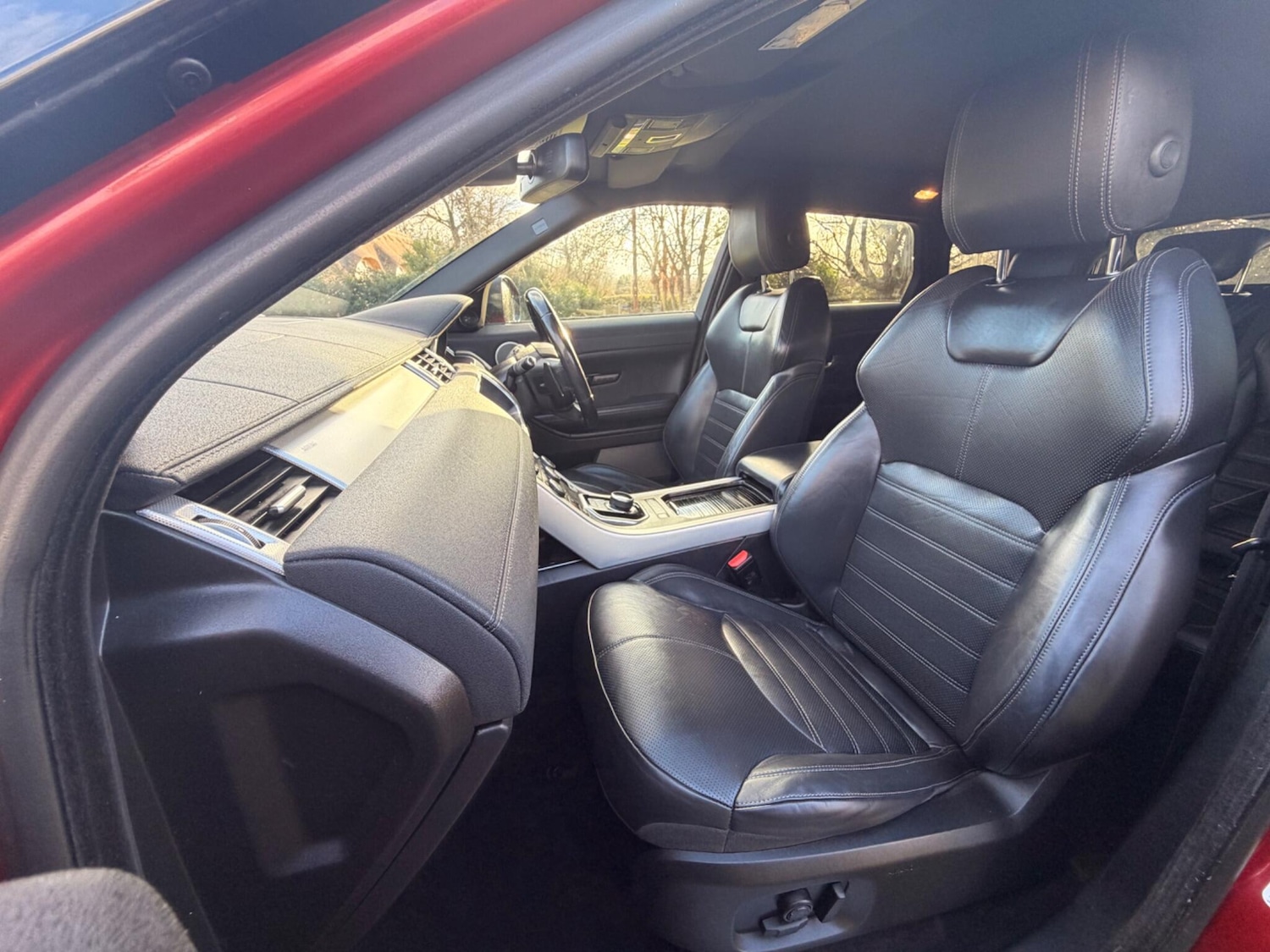 Used Land Rover Range Rover Evoque 2018 for sale - 77049792: Photo 18