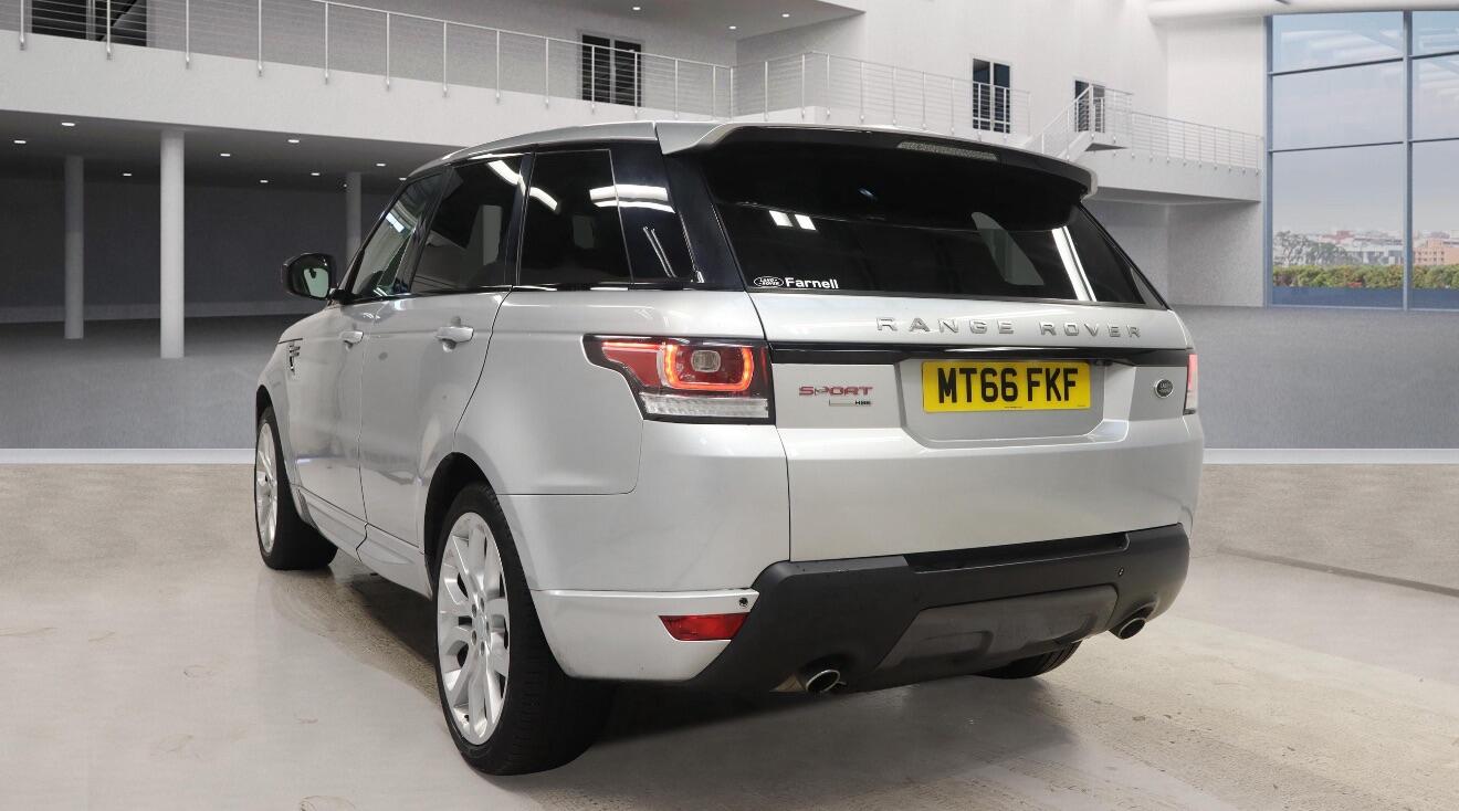 Used Land Rover Range Rover Sport 2016 for sale - 76620532: Photo 4