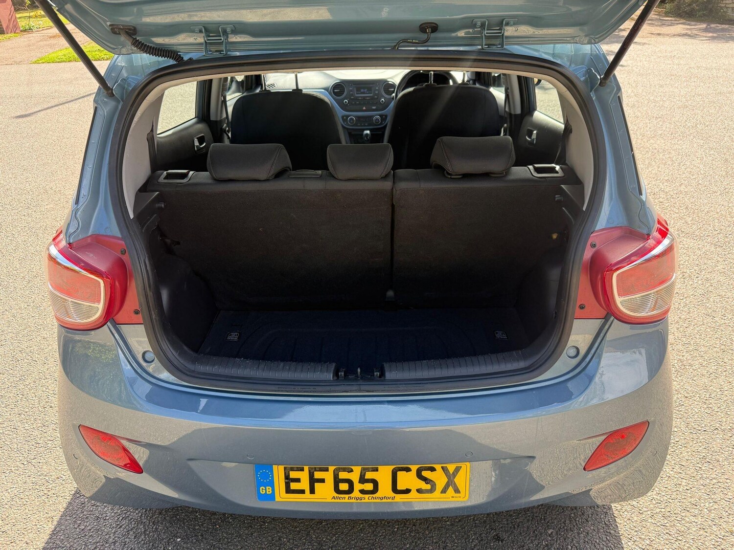 Used Hyundai i10 2015 for sale - 75756734: Photo 10